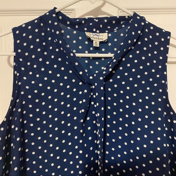 Polka Dot Sleeveless Blouse - Picture 2 of 8